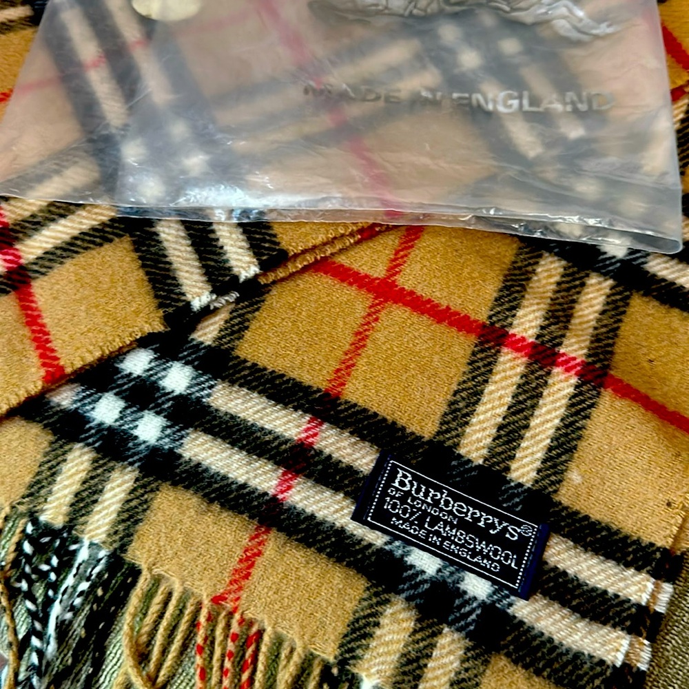 Burberry scarf